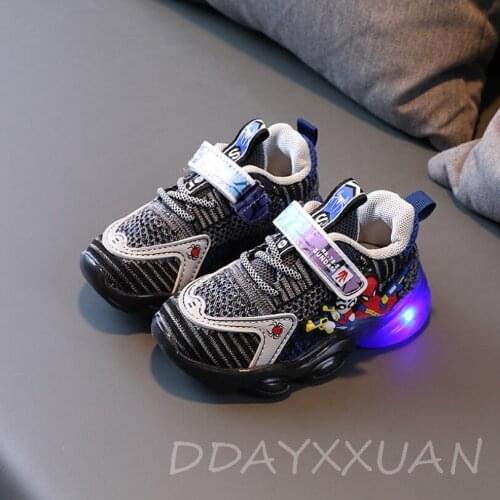 2021 Spiderman Children Luminous Shoes Boys Girls Light Baby Sports Shoes Mesh Led Sneakers Kids Shos Autumn