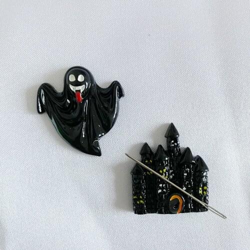 Needle Minder Halloween Ghost Castle Pattern Needle Holder for Embroidery Cross Stitch