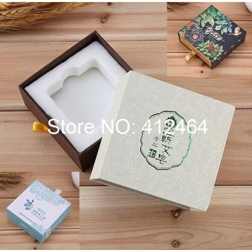 Cardboard folding magnetic clothing packaging box ( GF-120)