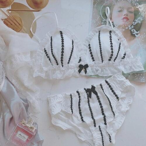 Ethika Women Set 2 Piece Kawaii Bra and Panty Set Cute Underwear Seamless Lingerie Femme White Black Bra Panties Bralette Thong