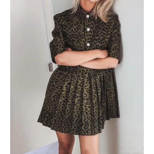 Women Lapel Short Sleeve Animal Leopard Printed Rhinestone Buttoned Embellished Pleat Short Dress