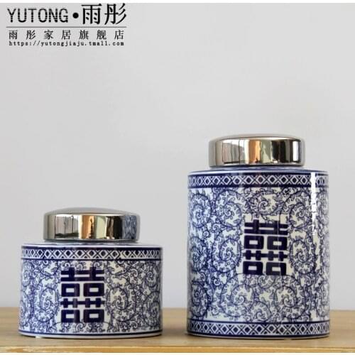 Jingdezhen Ceramic Hand Silver-plated Chinese Blue and White Porcelain Storage Tank