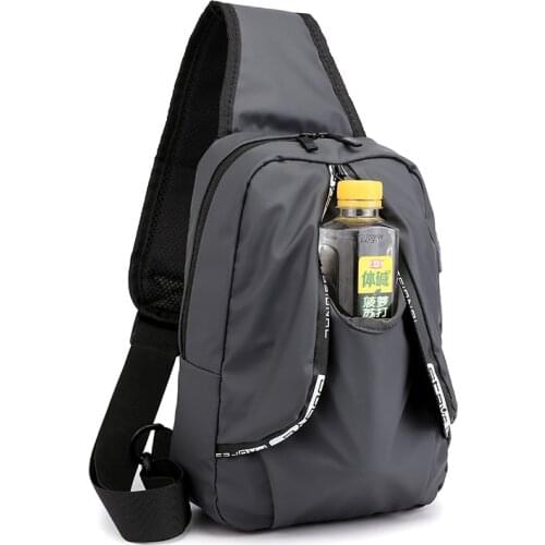 2019 New Shoulder Messenger Bags for Men USB Charging Waterproof Multifunction Crossbody Bag Short Trip Chest Pack