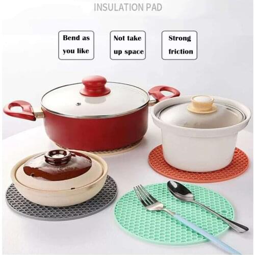 2Pcs 17.5cm Round Heat-Resistant Placemat Insulation Pad Silicone Mats Drink Coaster Non-Slip Pot Mat Kitchen Table Decoration