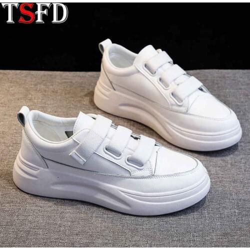 Low Top Women Sport Sneaker Leather Womens Running Shoes Increase Lady Sports Shoes Thick Bottom Female Sneakers White Shoe A2