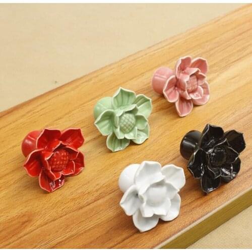 LCH Top Quality Garden Style Colored Ceramic Lotus Flower Shaped Knobs for Kids/ Children Cabinets Cupboard Handles and Pulls