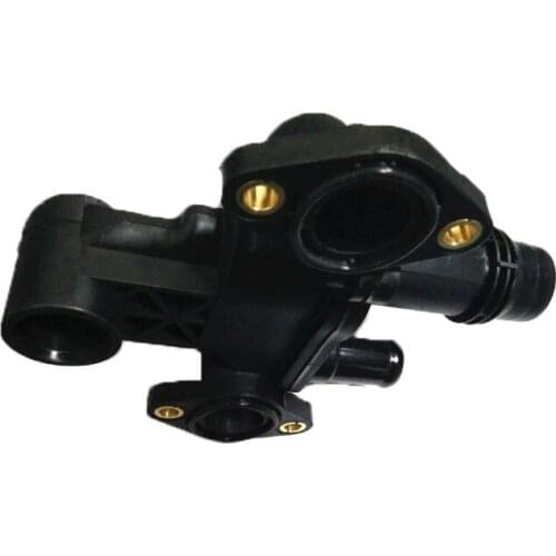 Auto Cooling System Thermostat Water Outlet Pipe LR073372 for Land Rover Discovery 3 2.7 TDV6 2004-2009