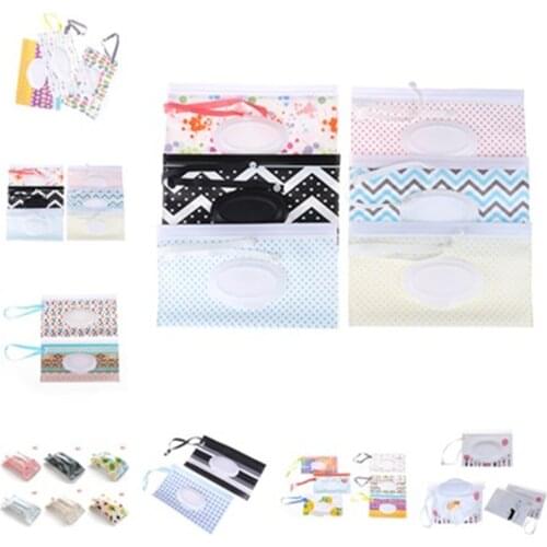 Outdoor Travel Baby Newborn Kids Wipe Case Box Wet Wipes Dispenser Box Bag Eco-friendly Wet Paper Towel Box Chaning Pad