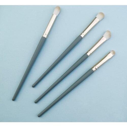 Makeup Brushes Tool Set Cosmetic Powder Eye Shadow Foundation Blush Blending Beauty Make Up Brush Tools