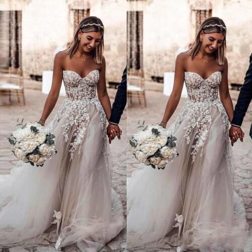 2019 Sweetheart Tulle Bride Dress Sweep Train Appliques Sleeveless A-line Wedding Bridal Gown High-end Wedding Boutique