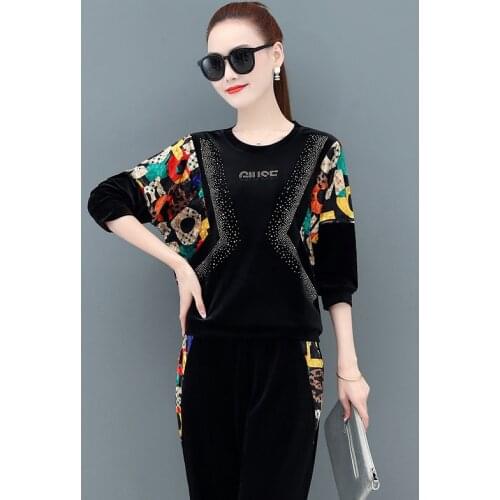 Leisure suit Spring Summer female Pleuche 2Piece Sets Long Sleeve Top And Pants Matching Set Fashion Print Tracksuit Women Sets