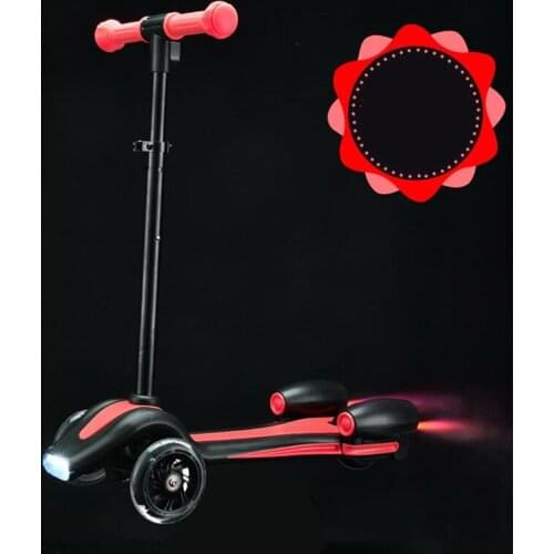 2017 New Design with Rocket Shape Push Flame Height Adjustable 3-18Y Children Tricycle Scooter
