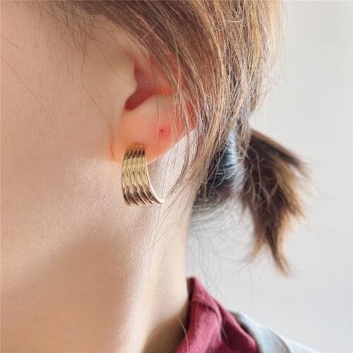 New Trendy Gold Color Plating Striple Curved Stud Earrings For Women Girl Bohemia Casual Elegant Special Chic Jewelry Accessory