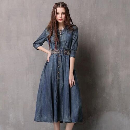 Johnature Women High Waist Bandage Dresses Denim Button V-Neck Vintage Embroidery Floral 2021 Autumn New Chinese Style Dresses