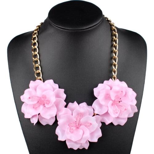 Claire Jin Jewelry Exo Acrylic Three-flower Chain Colorful Short Women Fashion Choker Necklace Party Accessory, 12 Colors