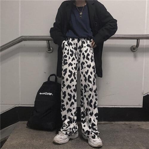 2020 new summer and autumn Korean ins Harajuku ulzzang cow elastic waist casual wide-leg pants black and white flower pants tide