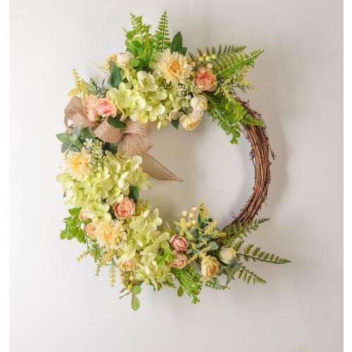 Green plant Hydrangea rose door knocker Artificial flower wreath Front courtyard hallway hung with wreaths