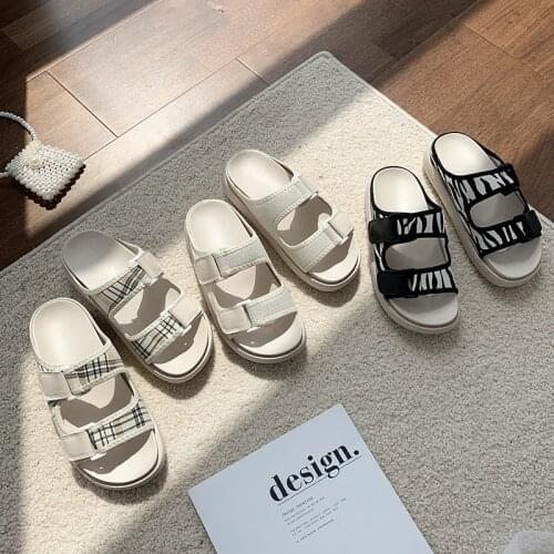 Fashion Summer Sandalias Casual Comfortable Durable Women Flip Flops Velcro Beach Sandals Female Soft Non-slip Platform Slippers