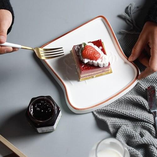 Cream bread tray sliced toast ceramic breakfast tray for heart dessert nordic plate sliced toast shape ceramic plate tray