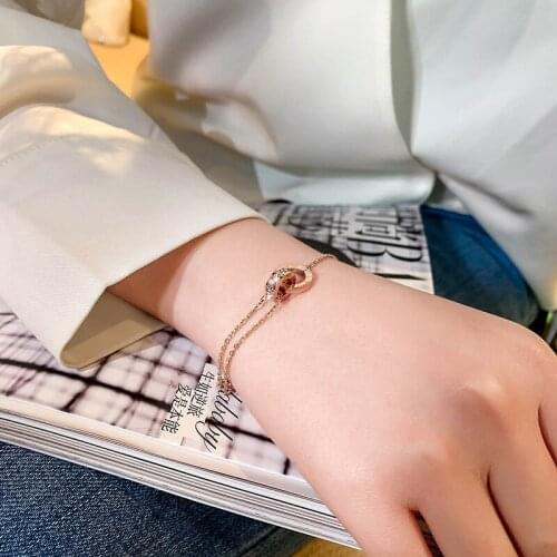 2021 Fashion Gold Silver Color Multilayer Chain Bracelets For Women Bohemian Pearl Heart Charm Bracelets Female Jewelry Gift