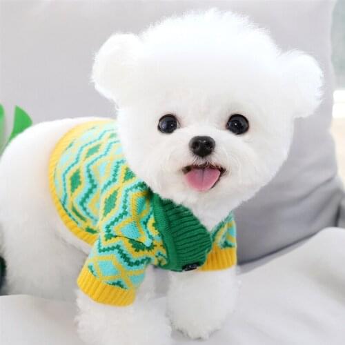 Green Plaid Puppy Sweater Rushing for Autumn and Winter Warm Clothes Open Button Dog Knitting Sweater Bichon Soft Clothes