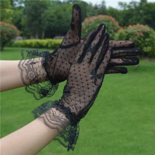 1 Pair Grace Autumn Summer Women Short Tulle Gloves Stretchy Lace Spots Lotus Leaf Sheers Flexible Accessories Full Finger 2021