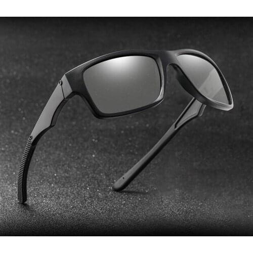 2020 Brand Women Photochromic Polarized Sunglasses Men Driving Sports Square Chameleon Discoloration Goggles Sun Glasses UV400