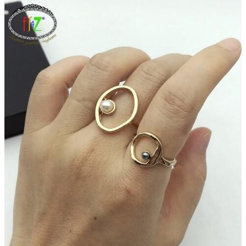 F.J4Z Fashion Woman Finger Ring Rings Simulated Pearl Rhinestone Ladies Rings Minimalist Jewelry Girl Gifts anillos de mujeres
