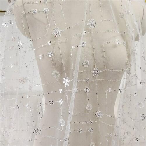 LASUI 3 yards Rhombus plum blossom sequin embroidery lace fabric dress dress accessories X0838