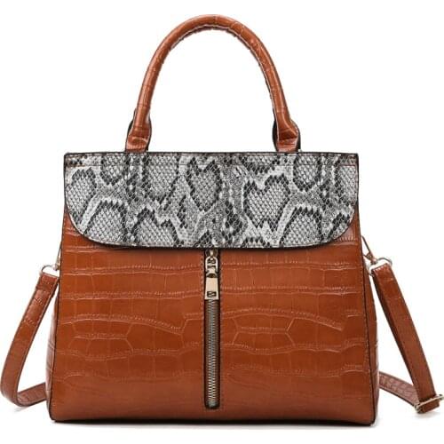 2020 Women Serpentine Leather Handbags High Quality Vintage Soft Leather Shoulder Bag Female Sac A Main Casual Tote Bag Female