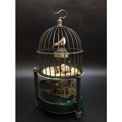 Aiguoli Family Antique Clock