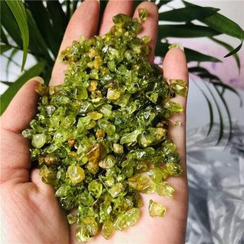 100g Natural peridot crystal turnover stone crystal healing specimens, gem mineral home desktop aquarium decoration