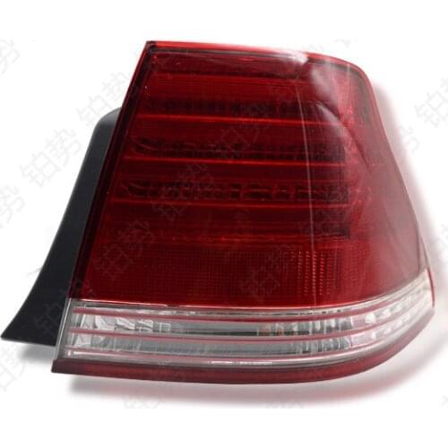 Car tailgate rear bumper turn signal 2005-toy otc rown Rear taillight cover wiring harness assembly Brake indicator