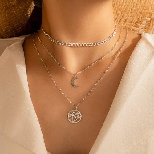 HI MAN 3Pcs/Set Punk Mixed Moon Clavicle Chain Hollow Tree Pendant Necklace Women Noble Elegant Dating Jewelry