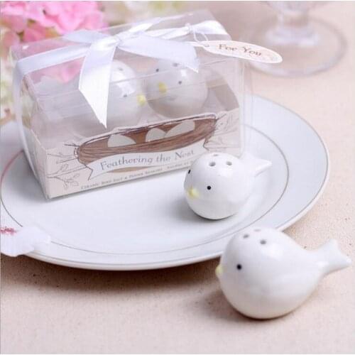 2pcs/set Cute Love birds ceramic Salt and Pepper shaker Wedding Favors for Wedding gift Decoration Event & Party Supplies