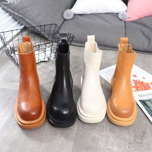 Martin boots women 2020 new short boots thick bottom smoke tube boots net red thin boots Chelsea boots leather women boots