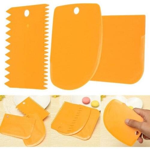 3 Pcs Plastic Dough Icing Fondant Scraper Set Cake Decorating Cream Scraper Cake Cut Knife DIY Baking Tools