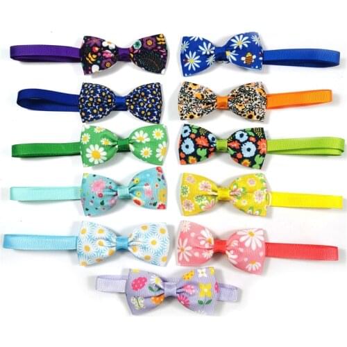 50/100pcs Spring Pet Dog Flower Bow Ties Small Dog Pet Puppy Bow Tie Neckties Dog Grooming Accessories Supplies for Small Dogs