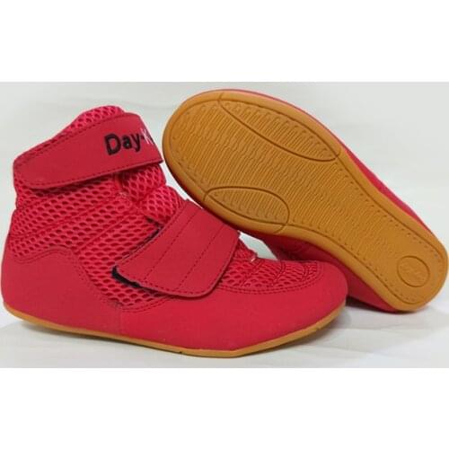 Wrestling Shoe For Kids Kick Boxing Shoes Child Size 30--35 Color Red Black and Green