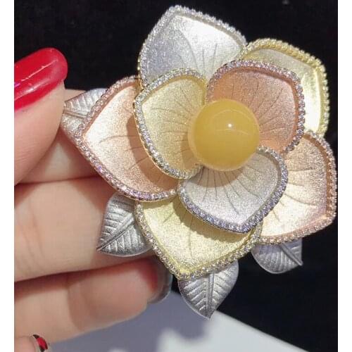 Gold gray pink Camellia gradient brooch for elegant ladies dress coat accessories zircon brooch gift