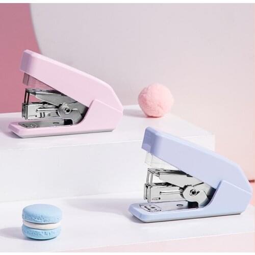 Deli 0460 Power Saving Stapler paper easy Binding Office Binding Office Accessories Stepler Stationery Bookbinding Paper Stapler