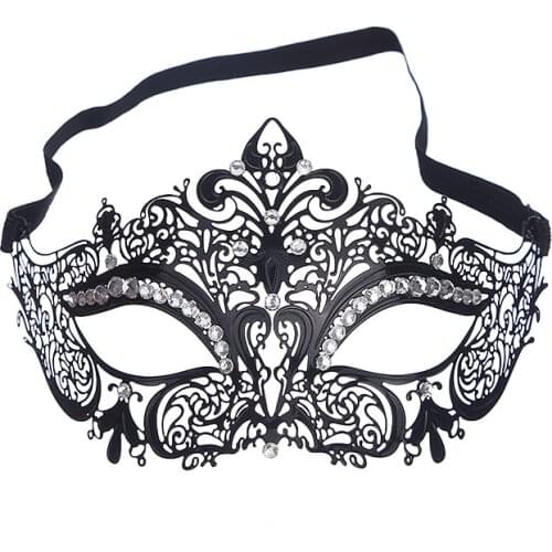 Super Deal masquerade masks 2018 Easter masks paintball Elegant Metal Laser Cut Venetian Ball Masquerade Luxury Mask