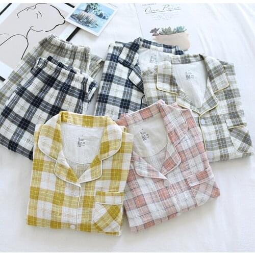 Spring and Summer New Couple 100%Cotton Crepe Pajamas Two-piece Mens Long-sleeved Trousers Ladies Home Service Set Simple Plaid