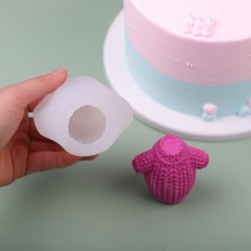 New Sweater Silicone Mold Sweater Aromatherapy Candle Mold Sweater Styling Mousse Cake Mold Candle Making Tools Cake Making Mold