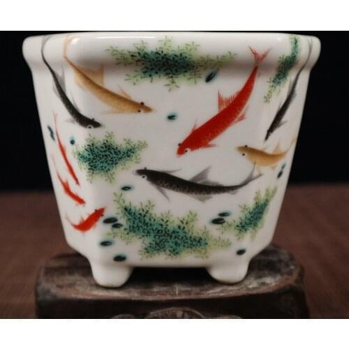 Exquisite Chinese Collectible Small Auspicious Porcelain Flower Pot Painted with Fish