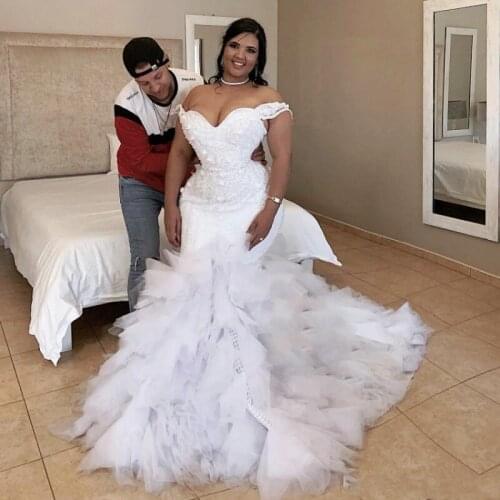 Charming Lace Wedding Dress 2021 with Robe de Mariee Off the Shoulder Wedding Gowns Custom Made Mermaid Ruffles Bride Gowns