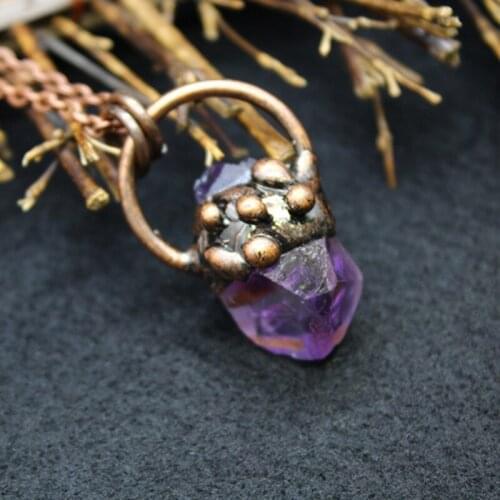 1Pc Natural Irregular Stone Amethystss Vintage Pendant BOHO Crystal Quartz Birth Stone Charms Antique Copper Plated Necklace