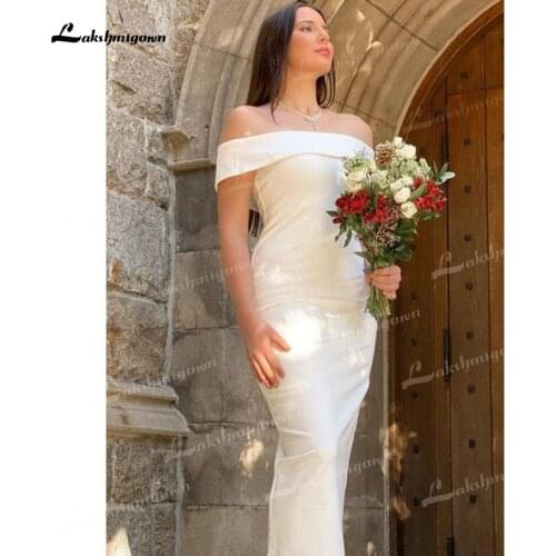 Simple Sheath Soft Satin Wedding Dresses Off-The-Shoulder Strapless Neck Sleeveless Floor-Length Sweep/Brush Train Bride Gowns