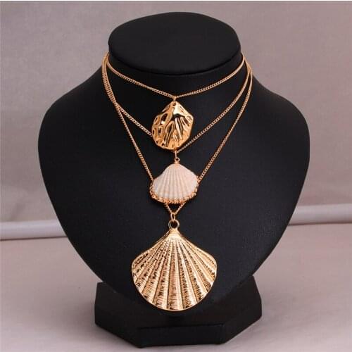 Womens Vintage Shell Pendant Necklace 2020 Bohemian Multilayer Gold Layered Choker Necklace Party Gift Fit for Jewelry Gift