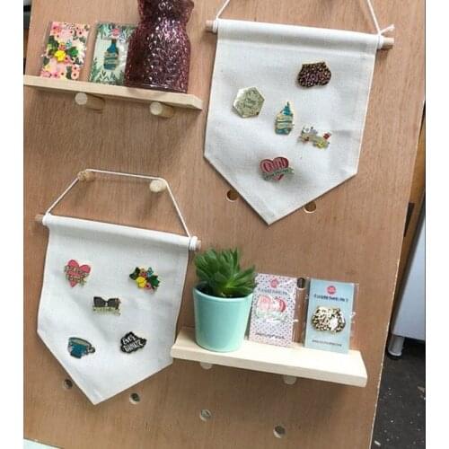 Nordic Blank Cotton Banner Brooch Pin Badge Hanging Flag for Lapel/Button Collection Pin Display Banner Kids Room Home Decoratio